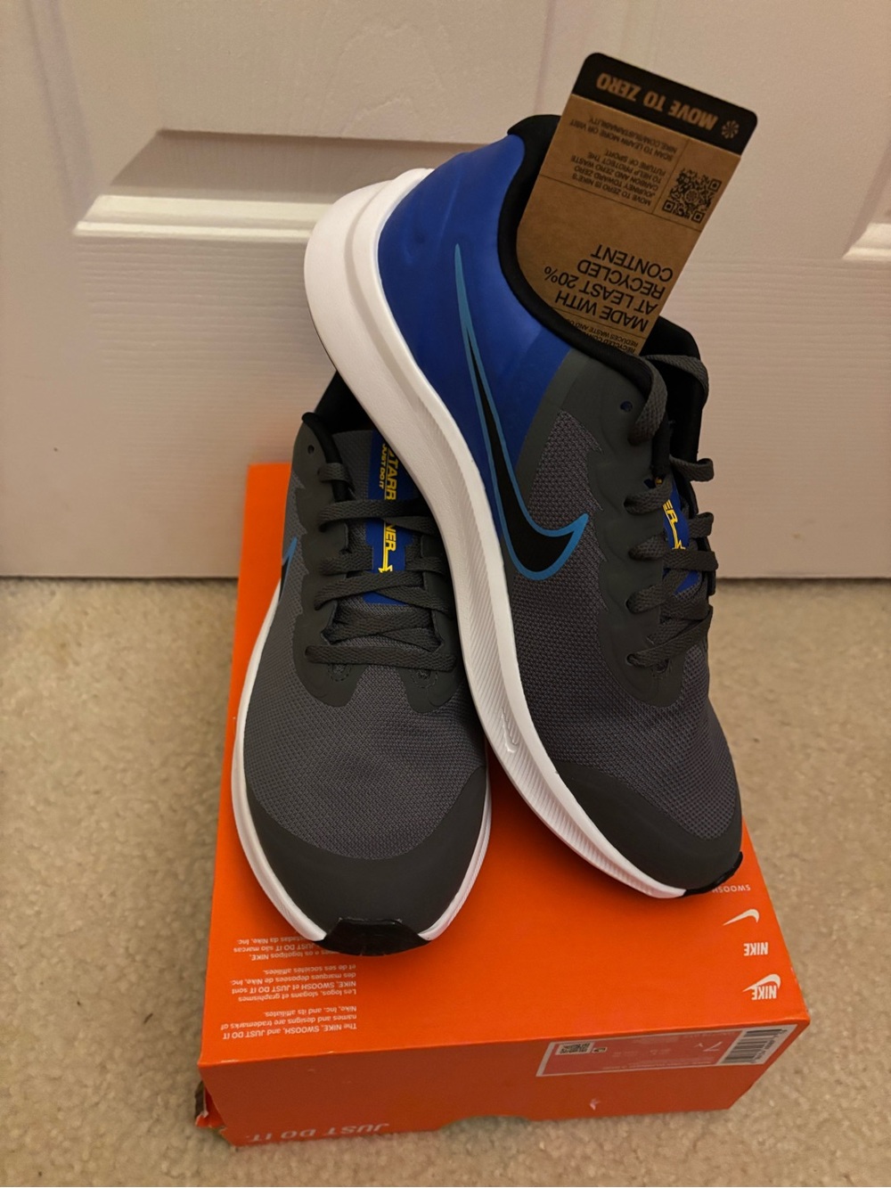 Nike Kids Gray and Blue Sneakers 7Y New